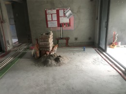 中海水岸城79平工地实景案例