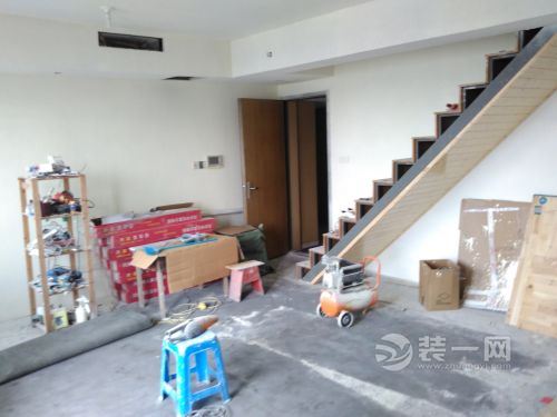 装修日记之DIY做楼梯